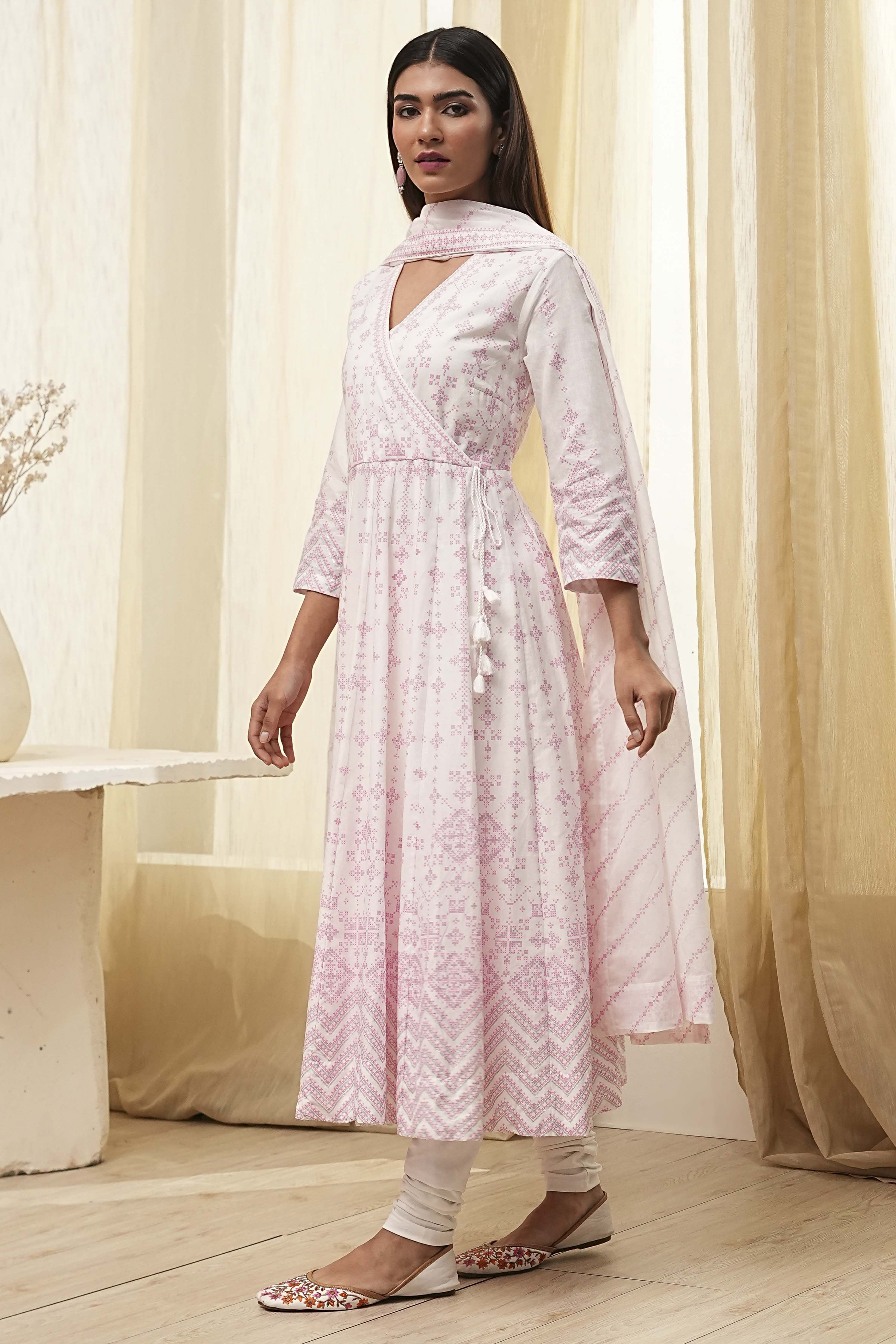 Off-White and Pink Cotton Anarkali Suit Set image number 3