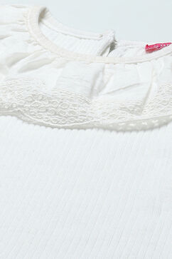 White Sleeveless Top With Schiffli Lace Detail image number 1