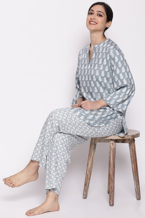 Dark Pink Cotton Printed Loungewear Set image number 0