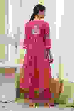 Coral-Red Silk Chanderi Gathered Suit Set image number 4