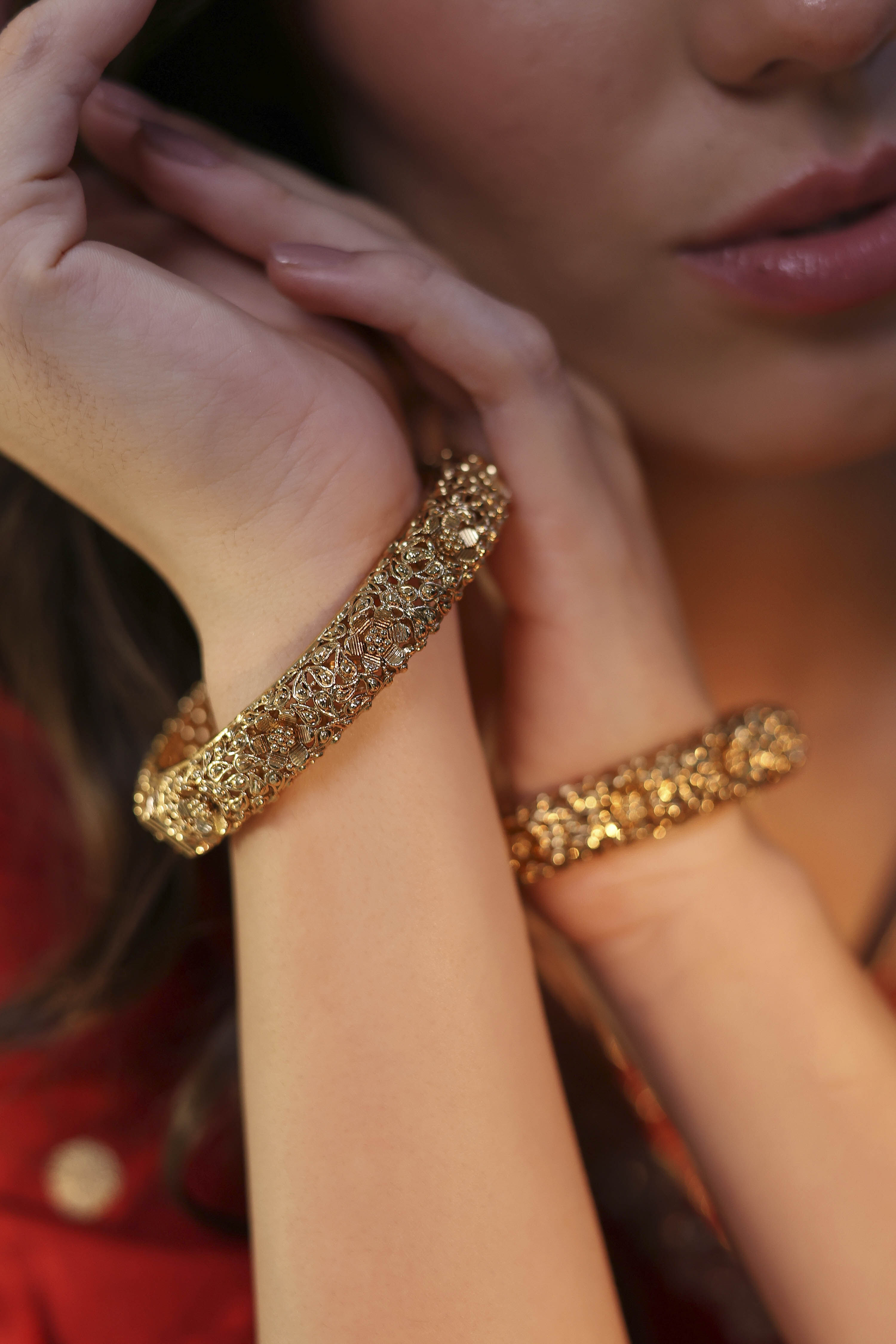 Gold Alloy Temple Bangles image number 1