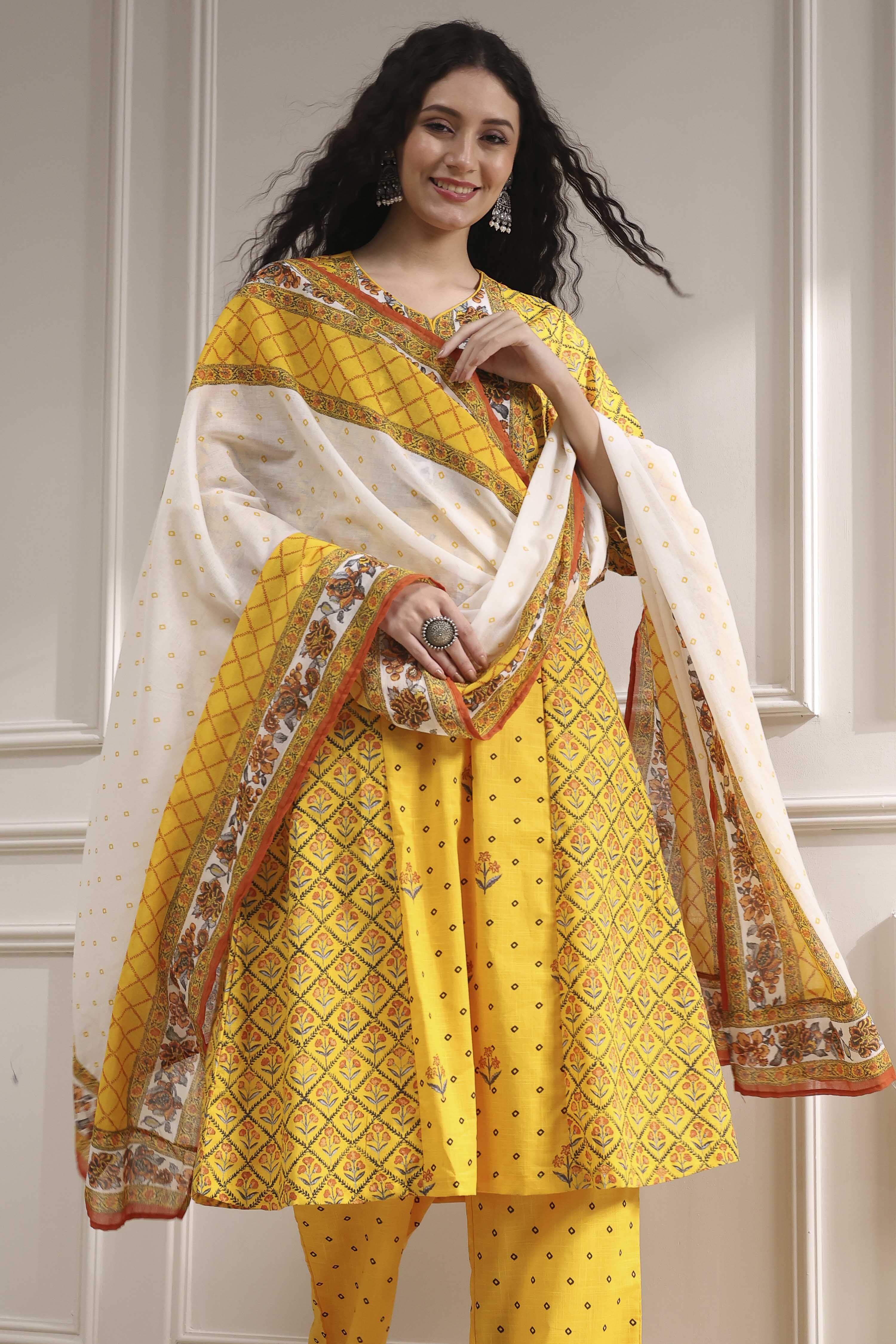 Beige Cotton Printed A-Line Suit Set image number 6