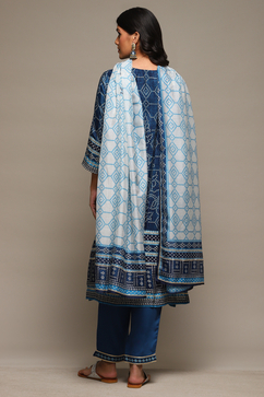 White & Blue Viscose Straight Kurta Pants Suit Set image number 4