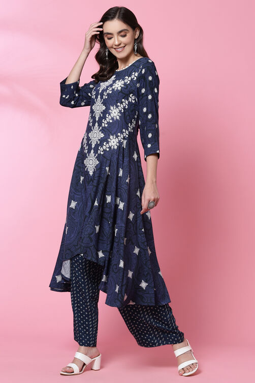 Indigo LIVA Asymmetric Kurta image number 2