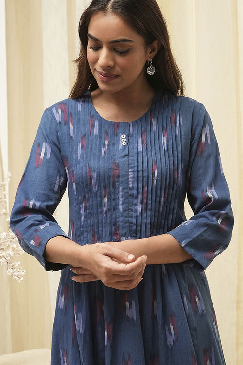 Navy Ikat Yarndyed Kurta image number 1