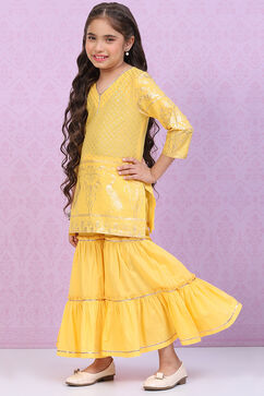 Yellow Cotton A-Line Printed Kurta Set image number 3