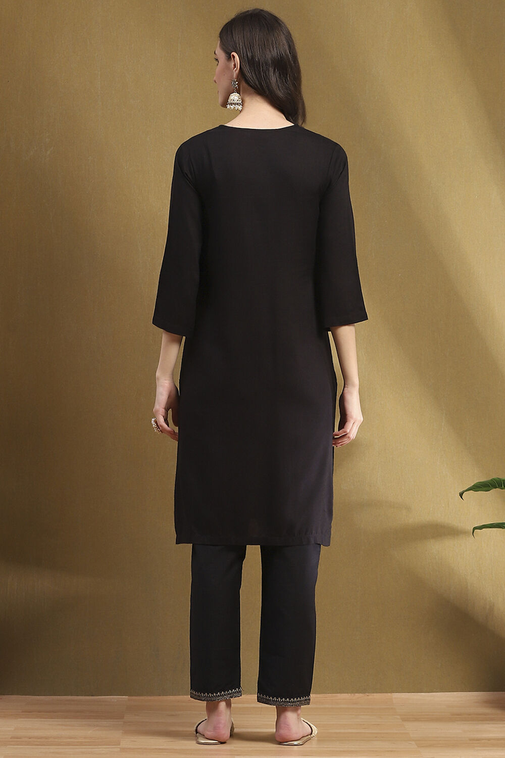 Bottle Green Solid Gathered Straight Kurta image number 3