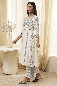Off-White Pure Cotton Printed A-line Kurta Set image number 3