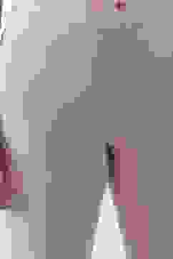 Light Pink Cotton Lycra Solid Fitted Cropped Leggings image number 1