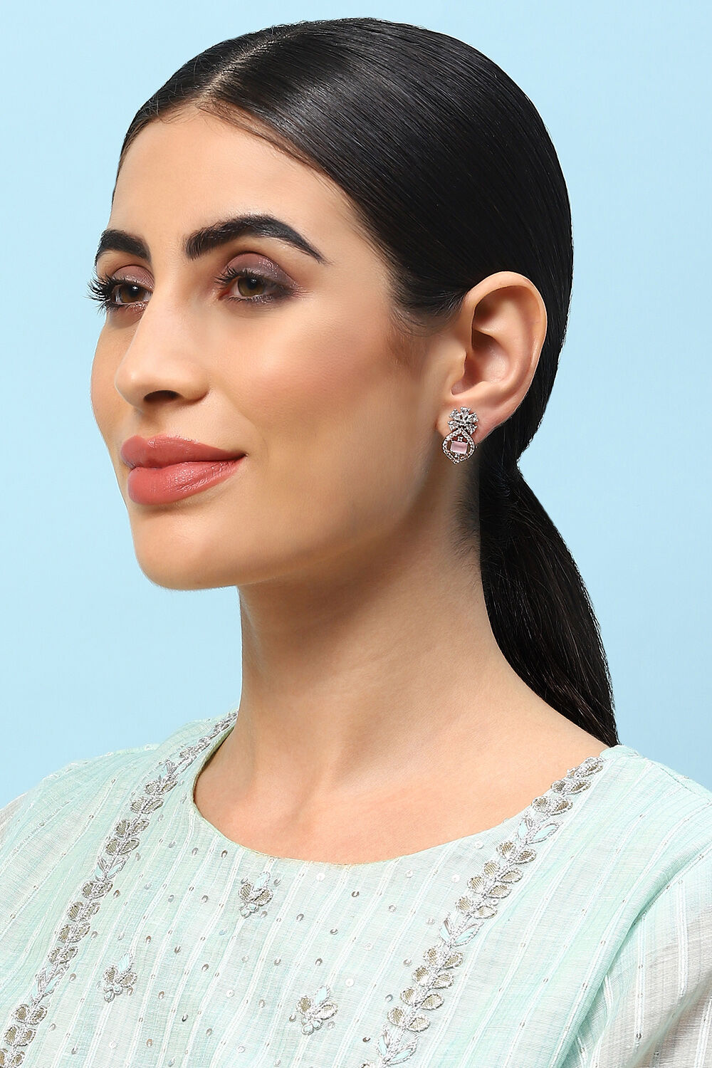 Light Pink Brass Earrings image number 3