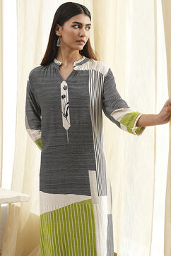 Black and Off-White Straight Printed Kurta Set image number 7
