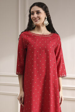 Red Polyseter Blend Straight Printed Fusion Set image number 1