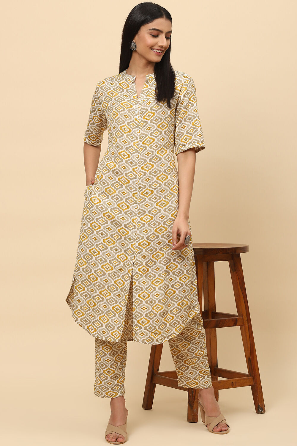 Mud Ochre Rayon Fusion Printed Kurta Set image number 6