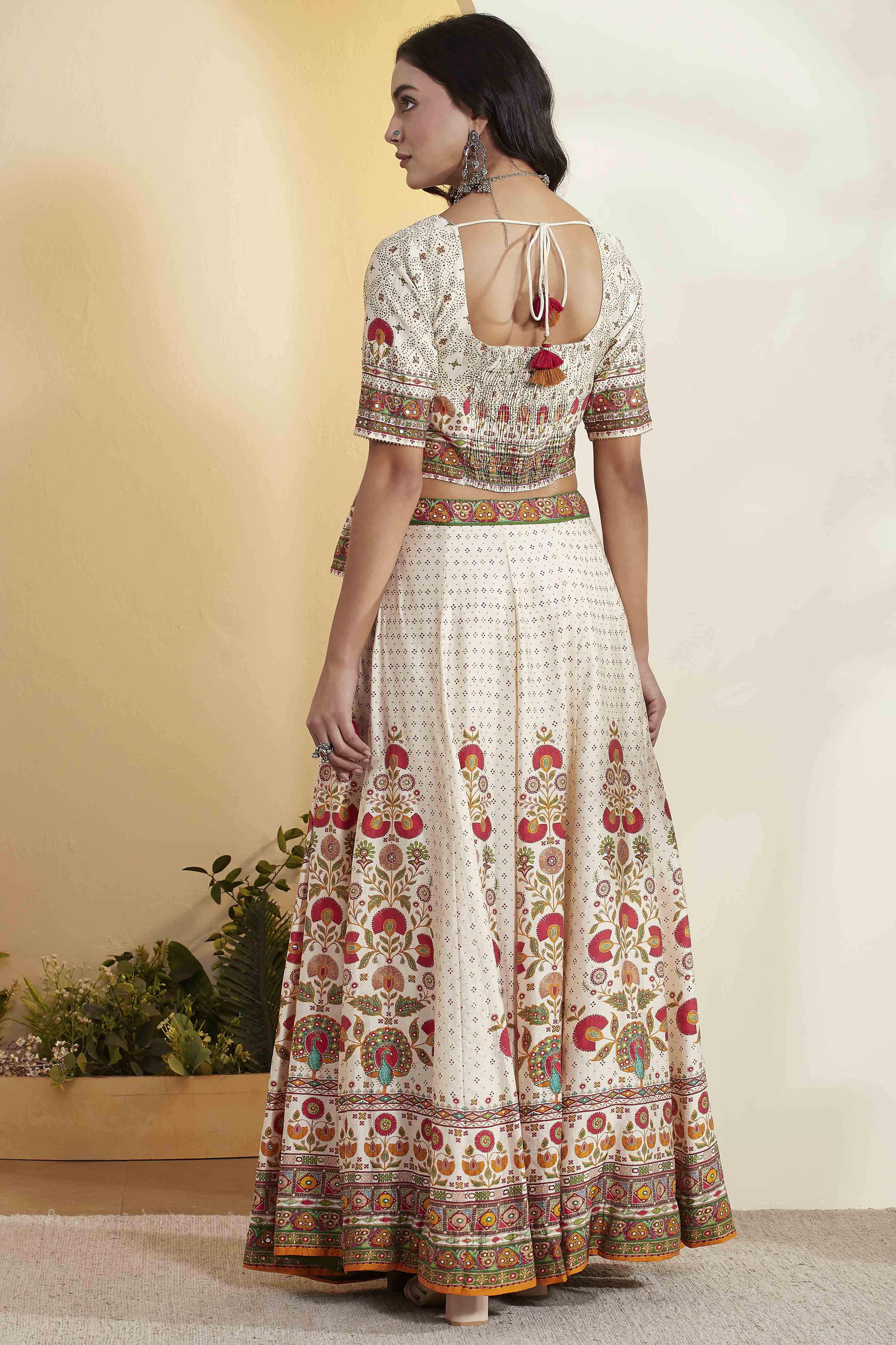 Off-White Cotton Silk Printed Straight Lehenga Set image number 6