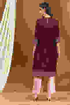 Maroon Silk Yard Dyed Straight Festive Kurta image number 3