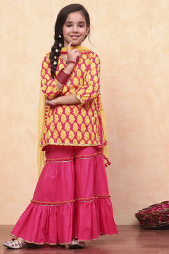 Pink and Yellow Cotton Printed Straight Suit Set image number 6