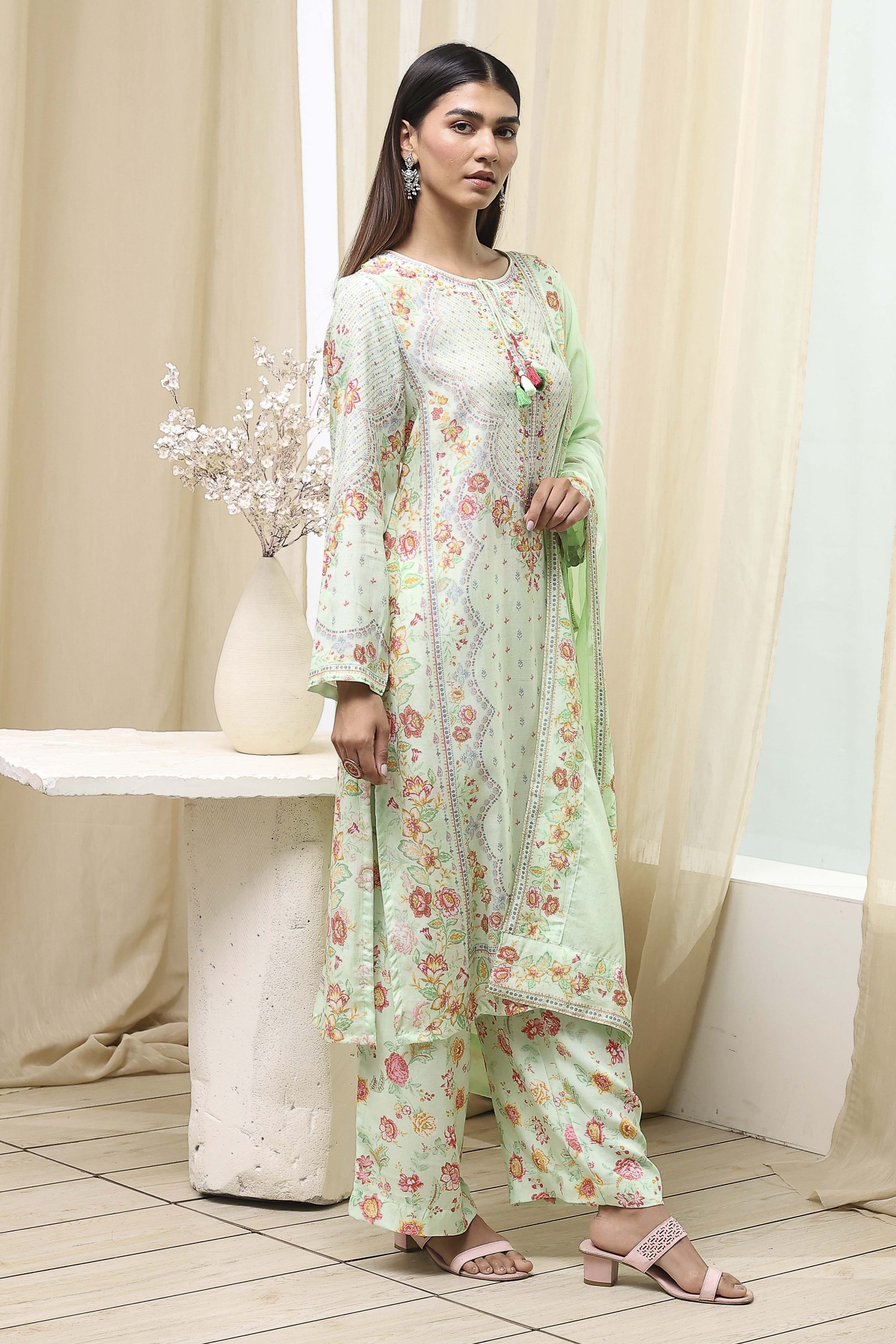 Pista Green Modal Blend Straight Suit Set image number 5