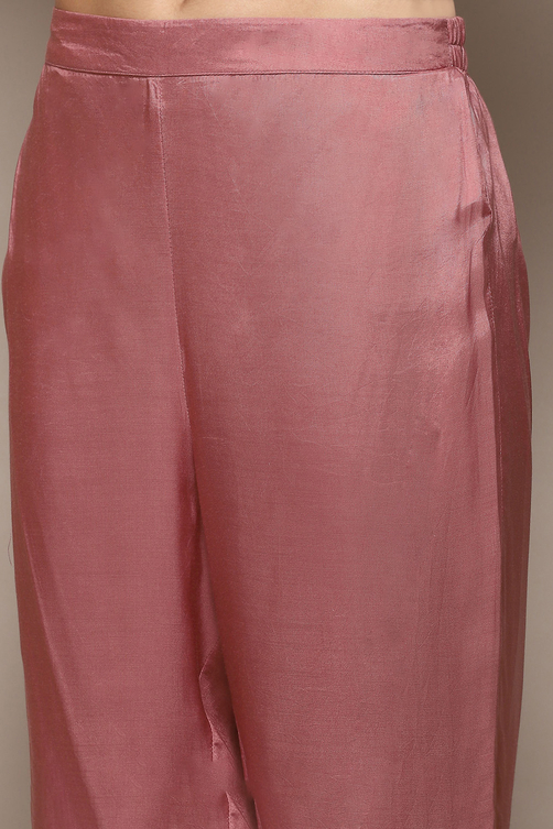 Peach Pink Viscose Yarndyed Kurta Regular Pants Suit Set image number 2