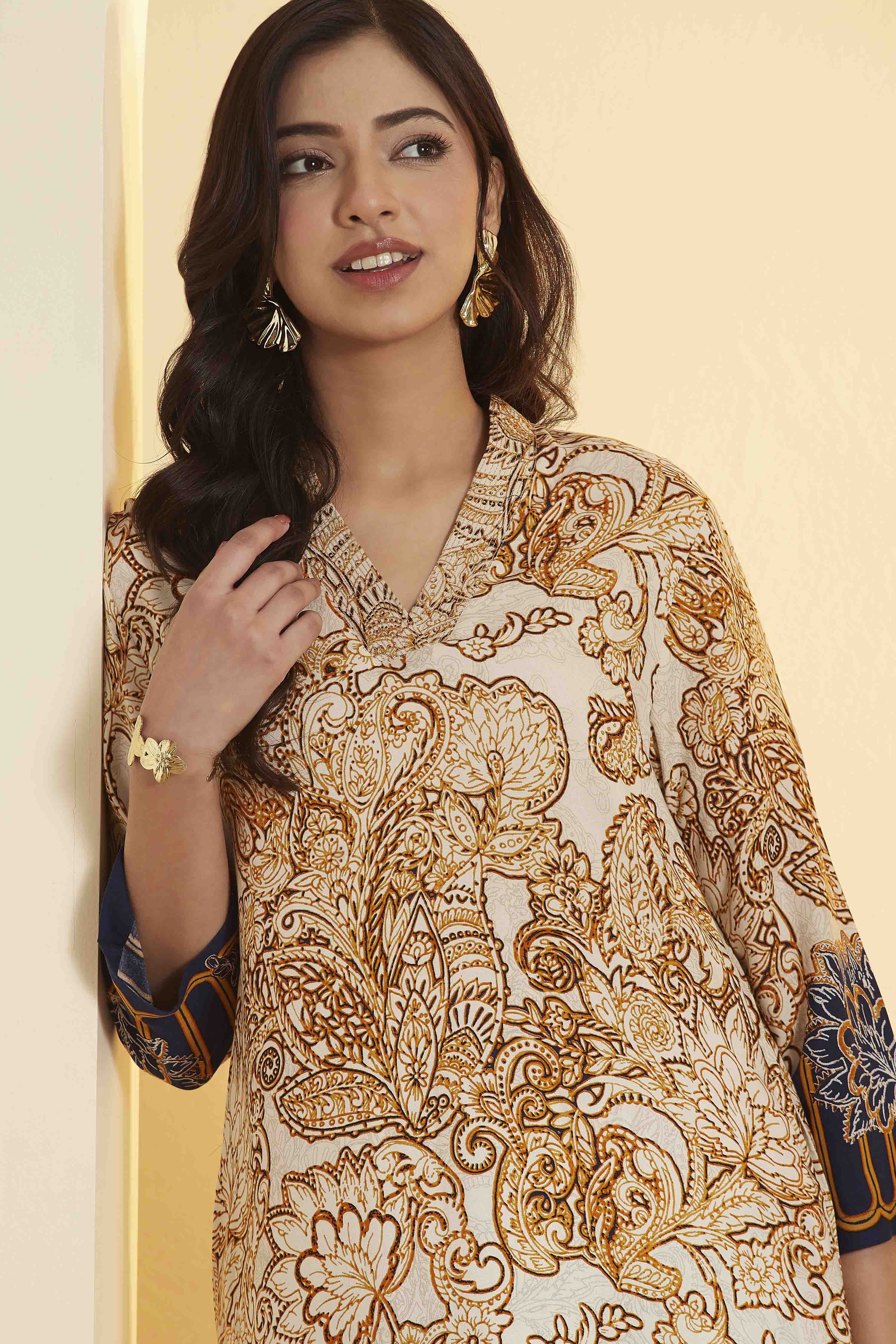 Navy Viscose Rayon Straight Kurta image number 1
