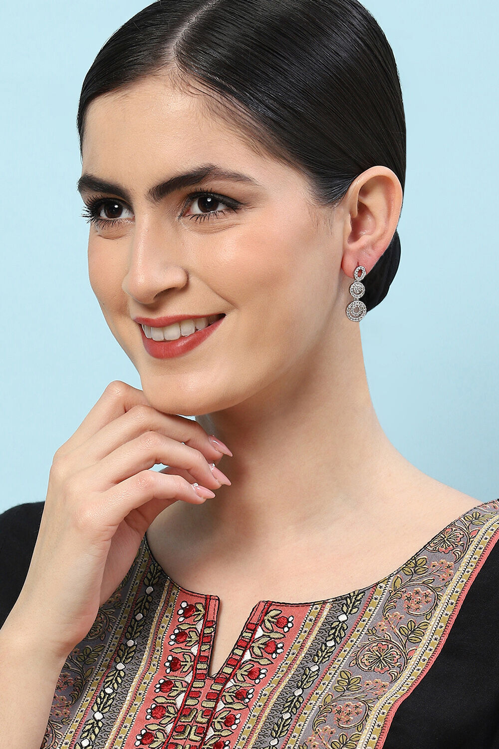 White Brass Earrings image number 3