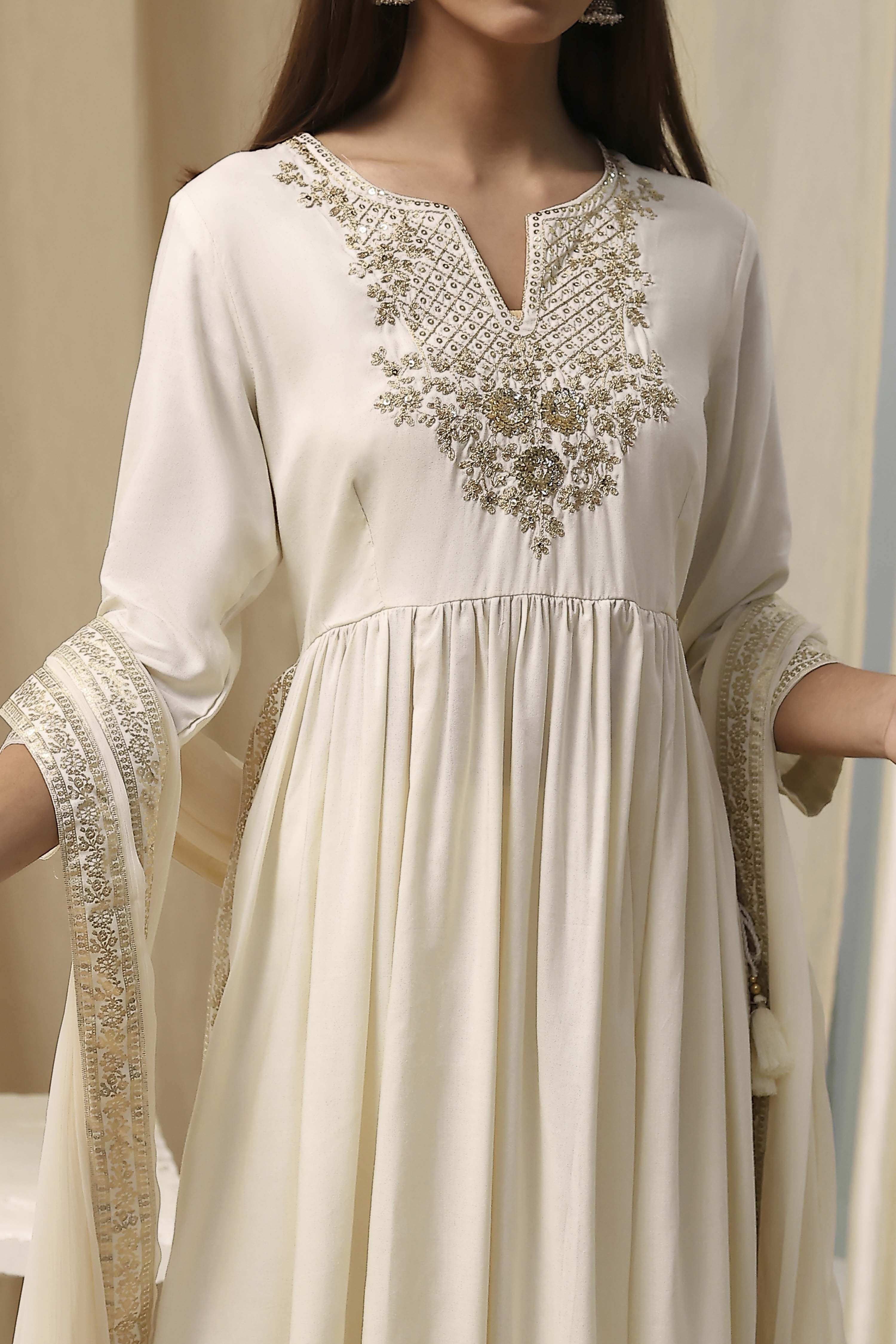 Cream-Colored Viscose Embellished Gathered Suit Set image number 1