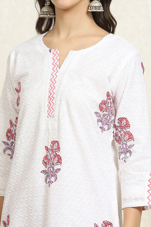 White and Pink Cotton Floral Hand Block Unstitched Suit Set image number 2