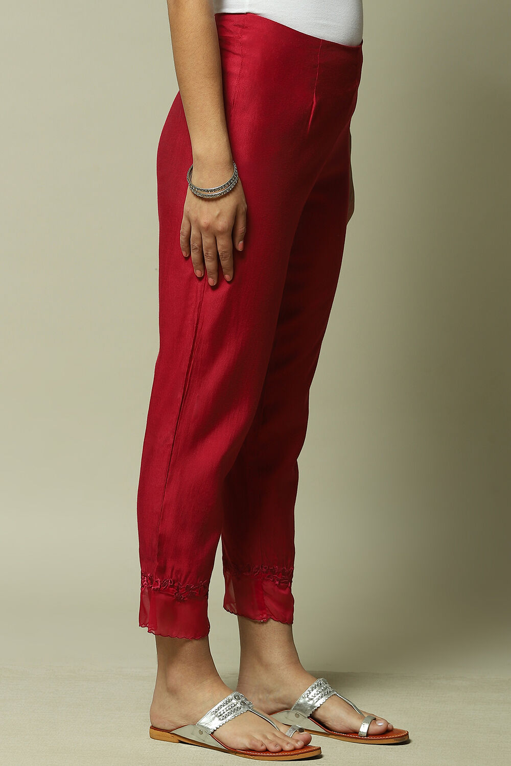 Black Cotton Blend Yarndyed Pants image number 5