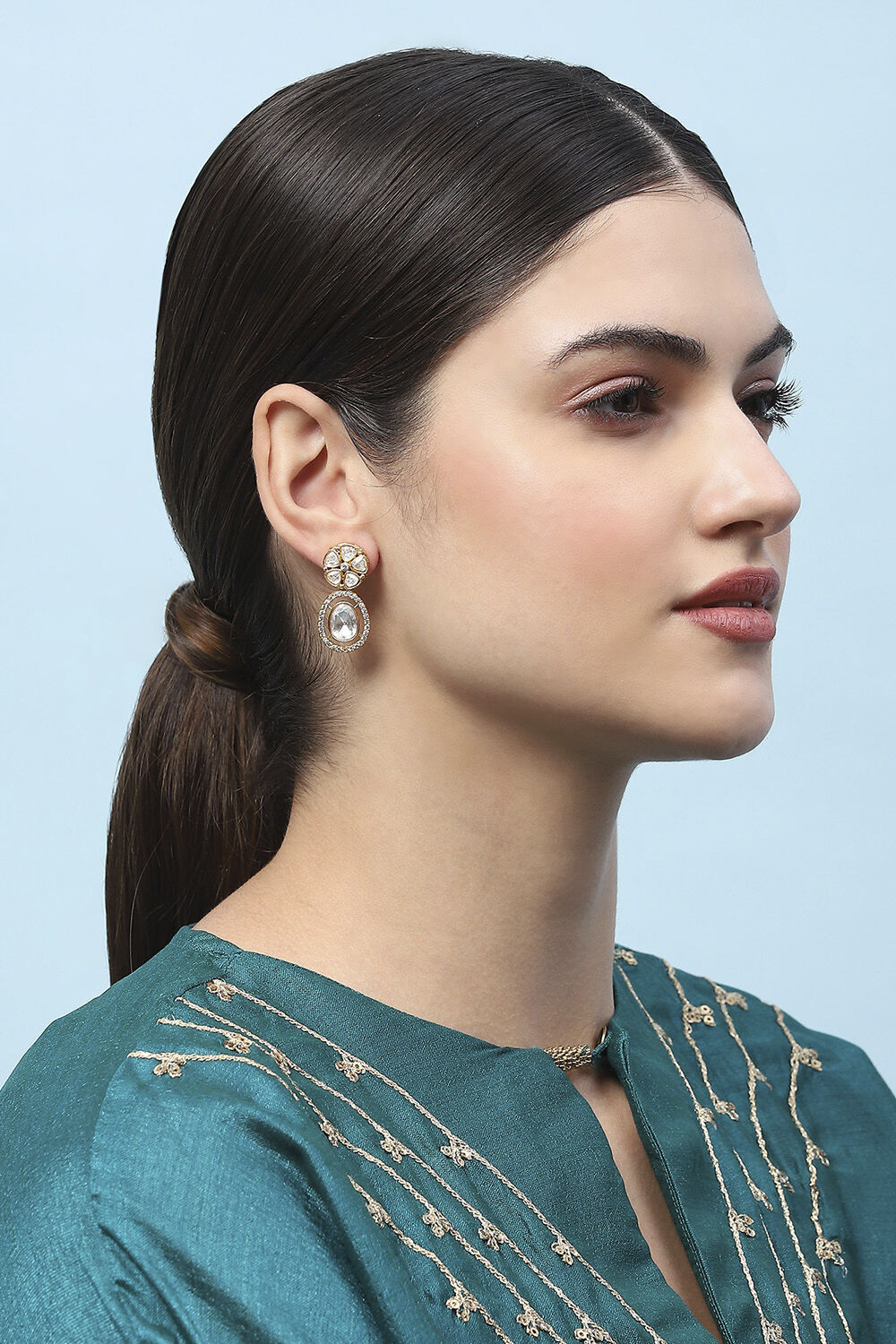 Gold Kundan Festive Drop & Danglers image number 1