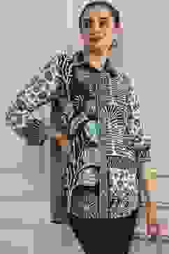 Black Cotton Printed Straight Shirt image number 6