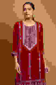 Red Velvet Embroidered Straight Kurta Set image number 1