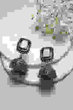 Rhodolite Brass Earrings image number 0