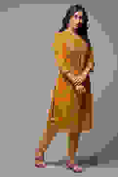 Yellow Art Silk Straight Printed Kurta image number 4