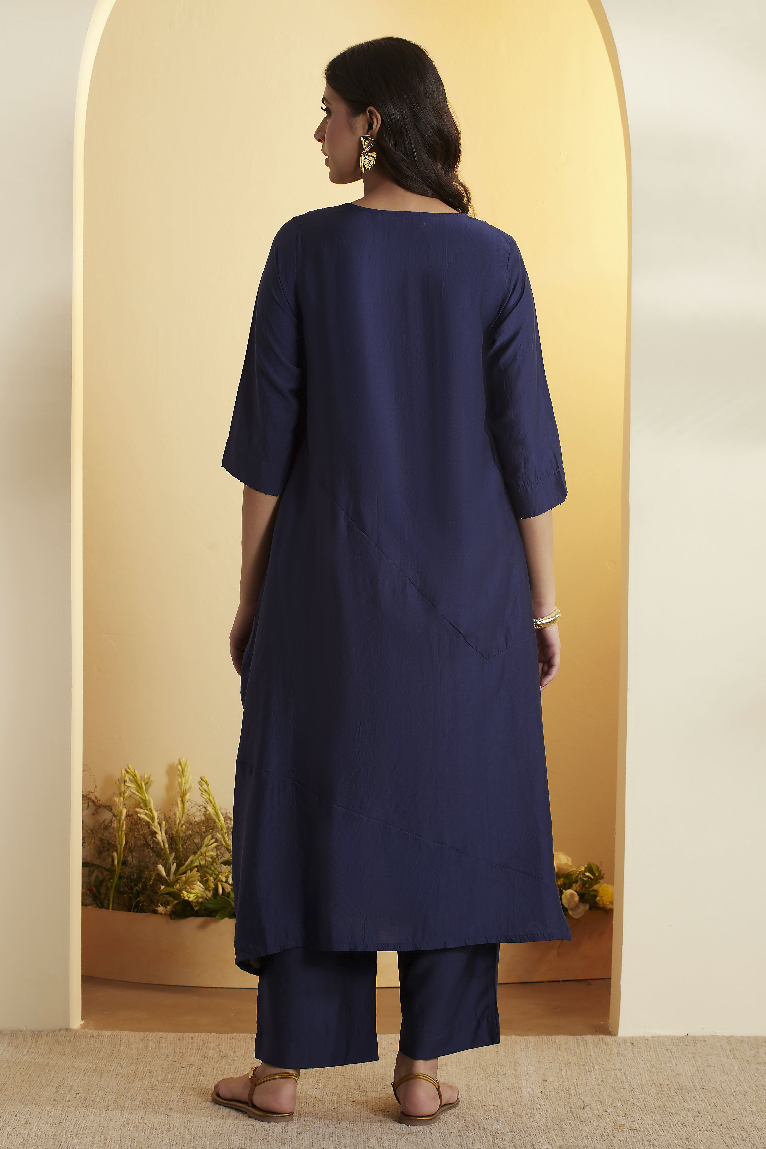 Navy Viscose Silk Kalidar Kurta Pants Set image number 5