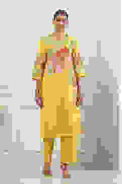 Yellow Cotton Floral Printed Straight Kurta Set image number 6