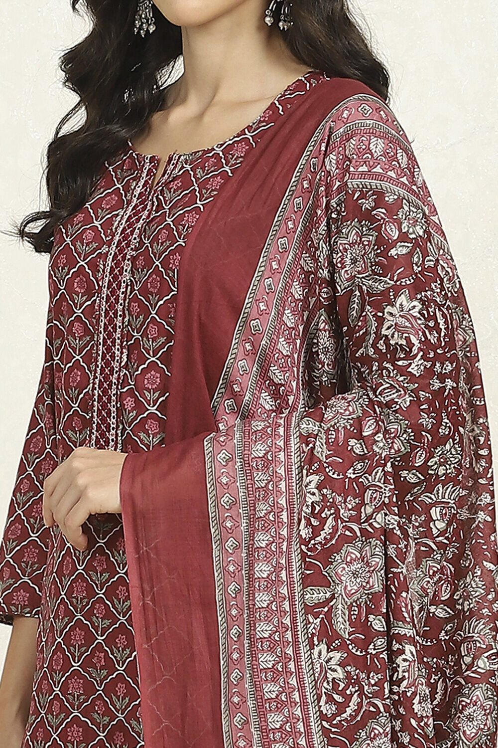 Blue Cotton Printed Unstitched Suit Set image number 8