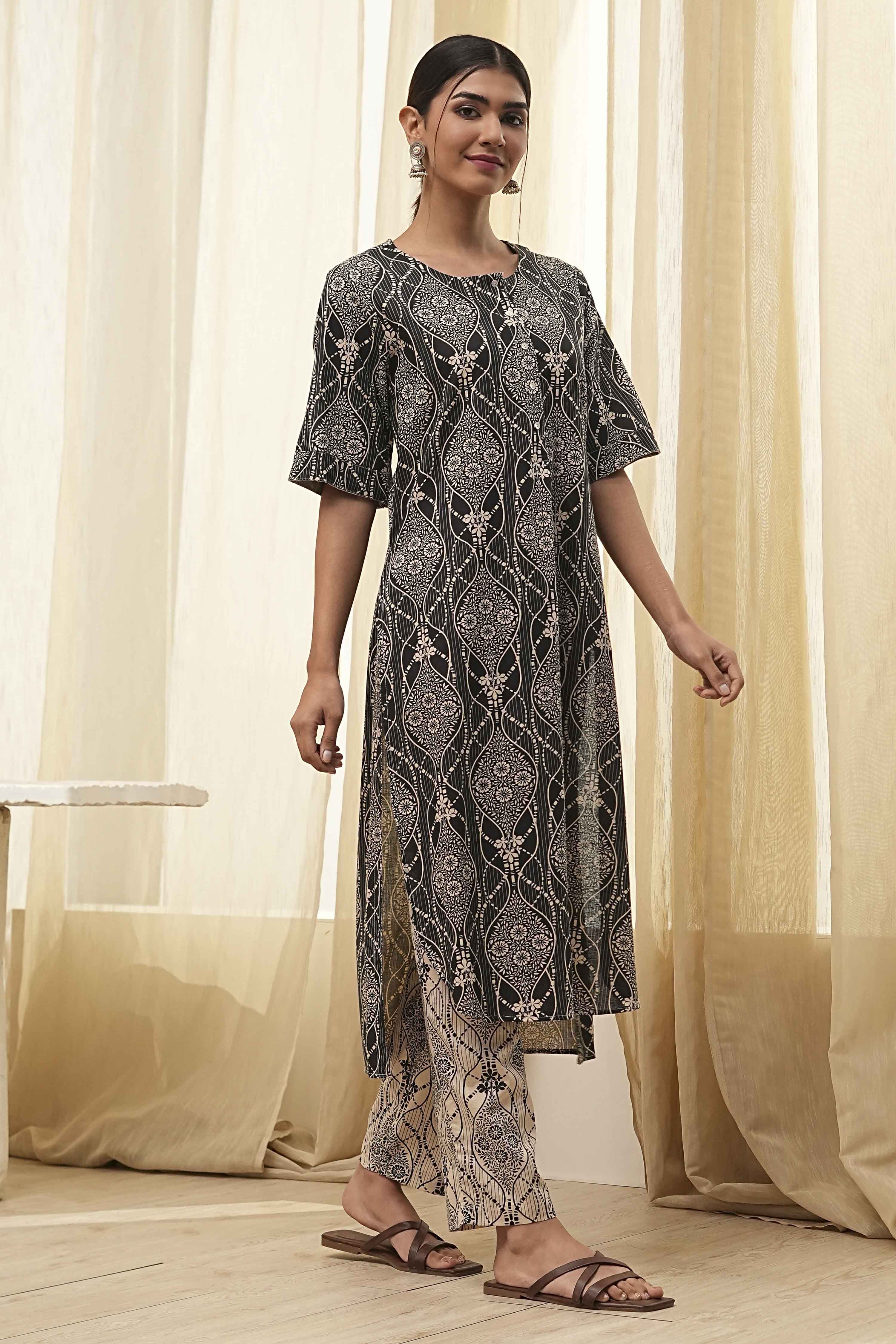 Black and Beige Printed Straight Kurta Set image number 5