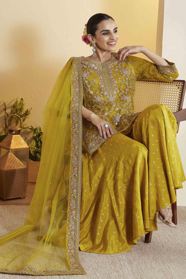 BIBA Nylon Solid Straight Festive Kurta With Palazzo And Dupatta in Green