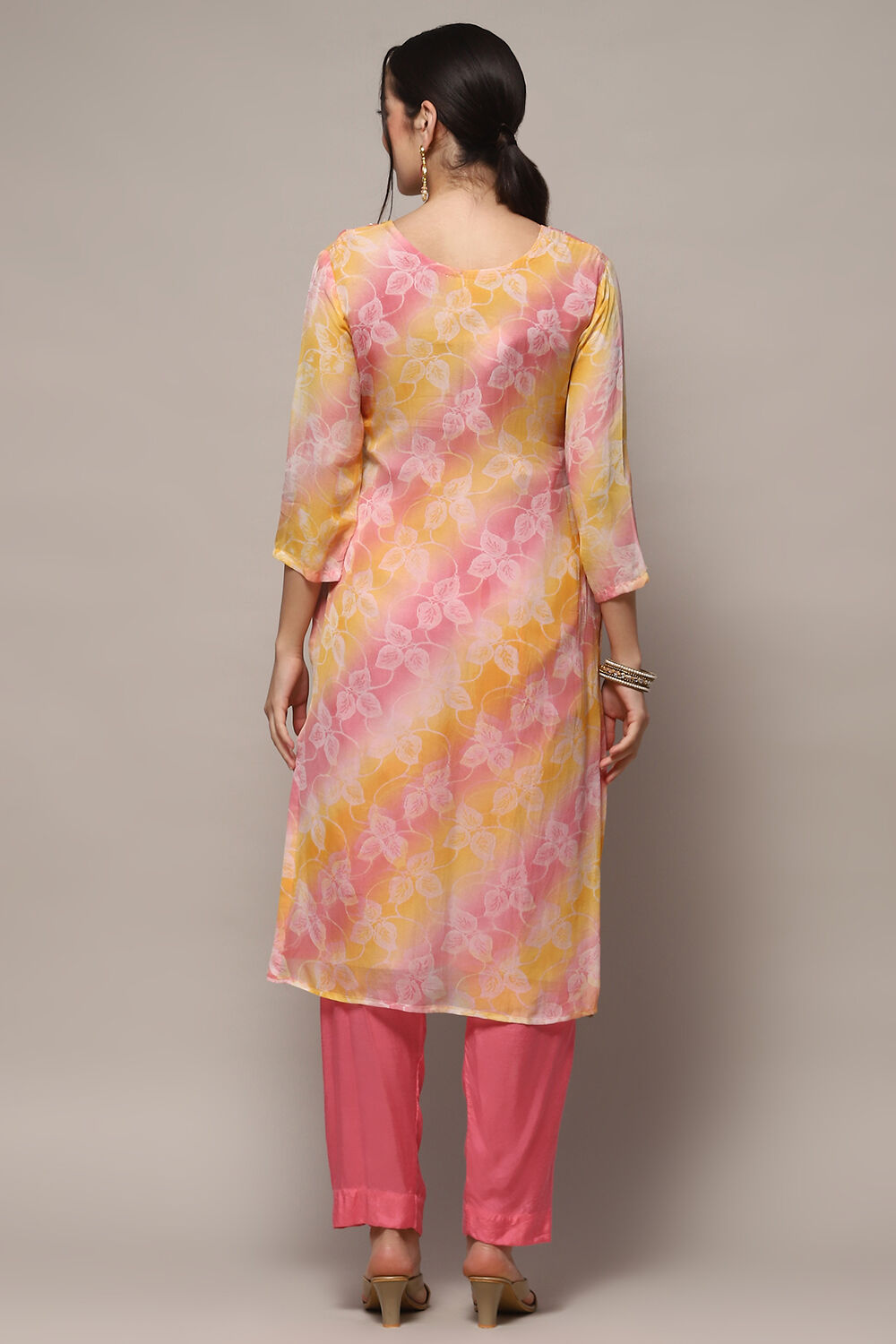 Blue Organza Unstitched Suit set image number 8