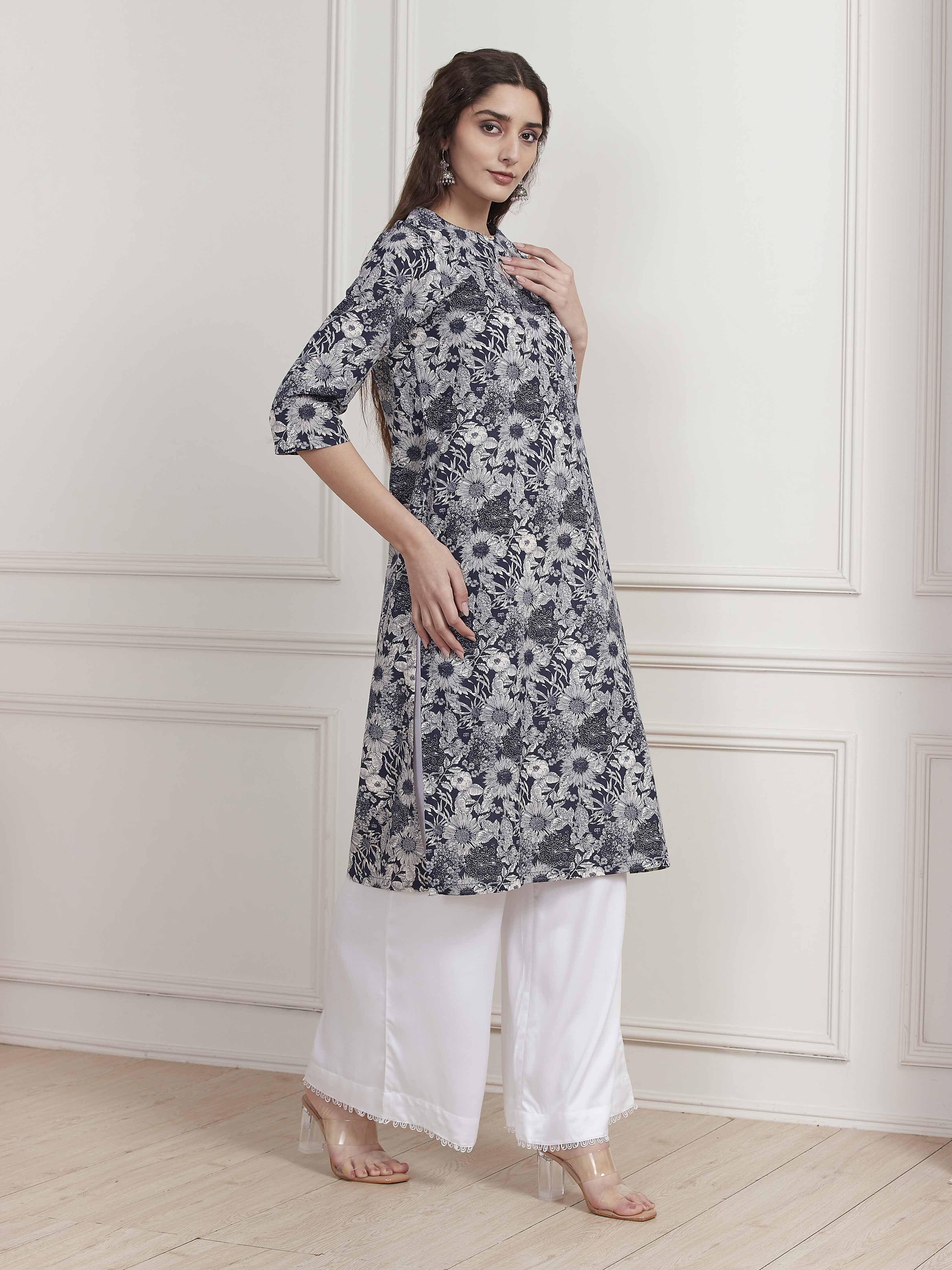 Blue Cotton Floral Printed Straight Kurta image number 4