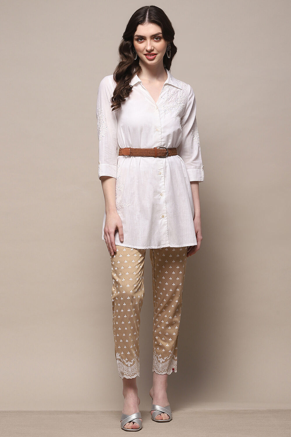 Gold Viscose Printed Narrow Pant image number 0