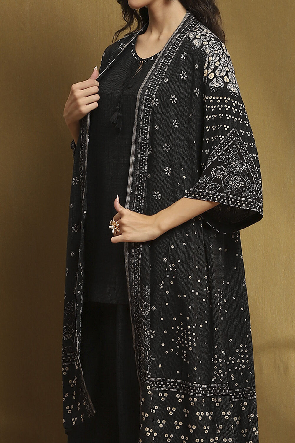 Black Printed Fusion Co-ord Set image number 1