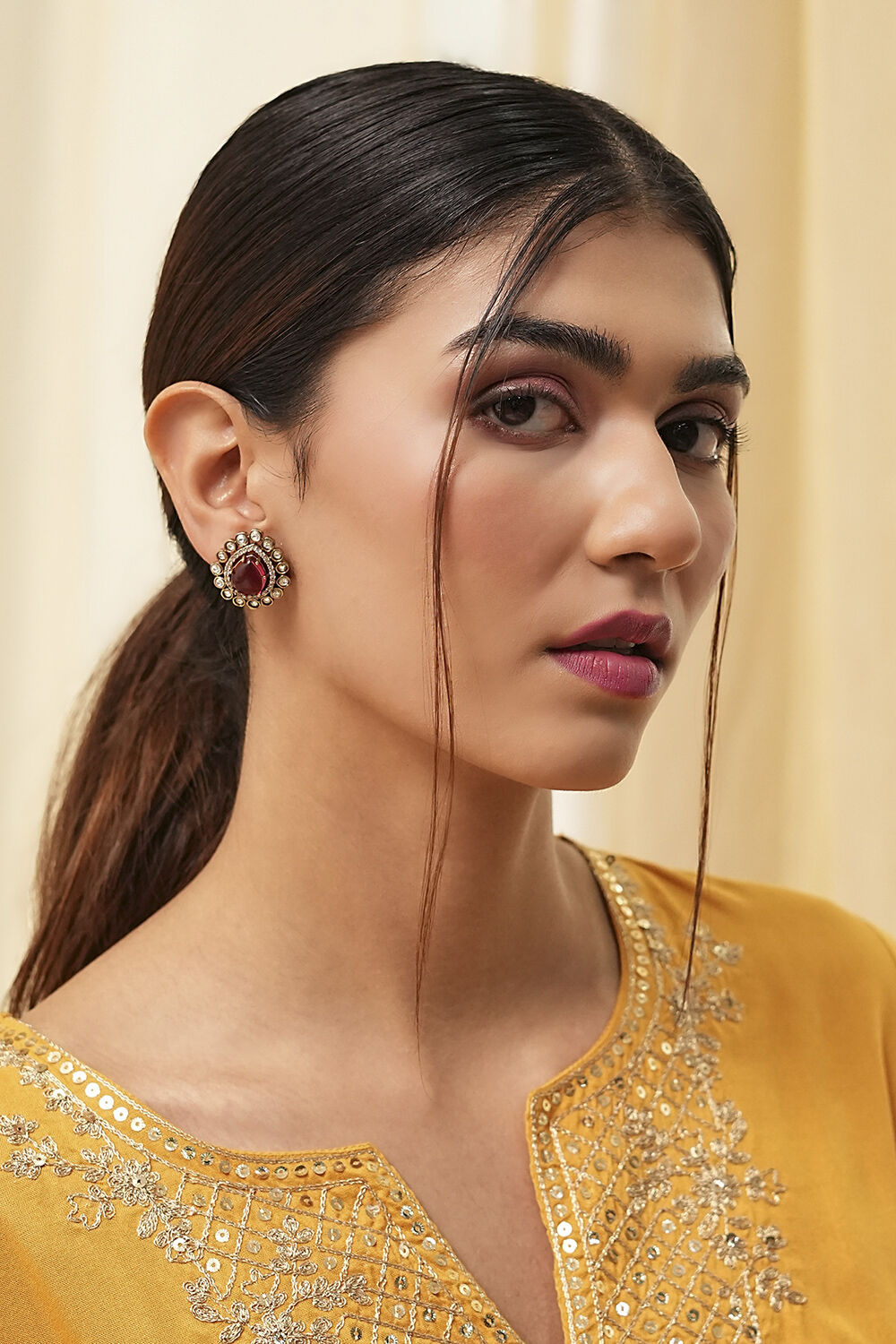 Red Stone Earrings image number 3