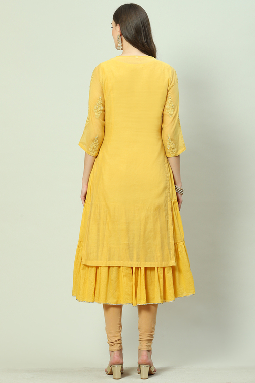 Yellow Art Silk Straight Embroidered Kurta image number 4