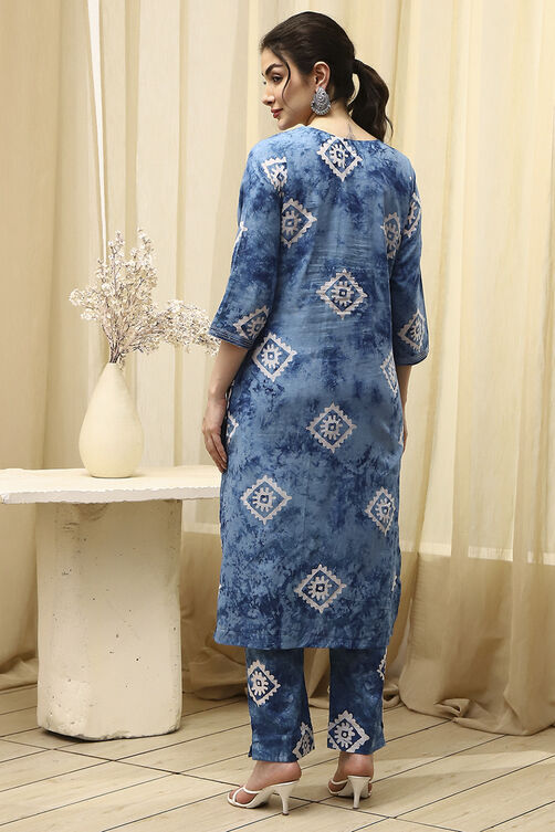 Blue Cotton  Unstitched Suit Set image number 5