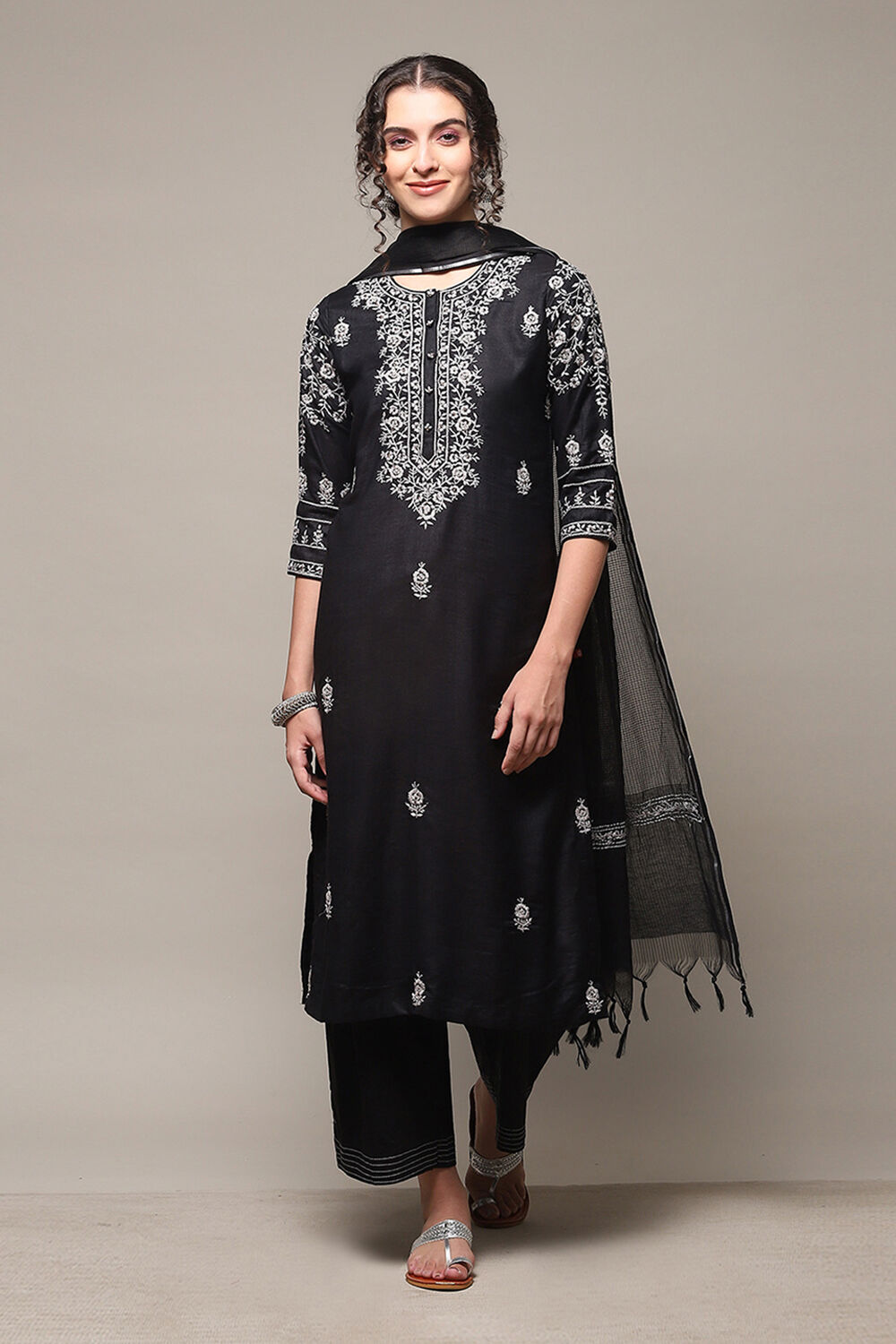 Black Cotton Straight Kurta Palazzo Suit Set image number 7