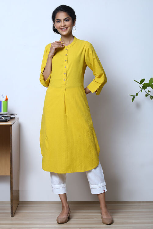 White Cotton Yarndyed Kurta image number 3