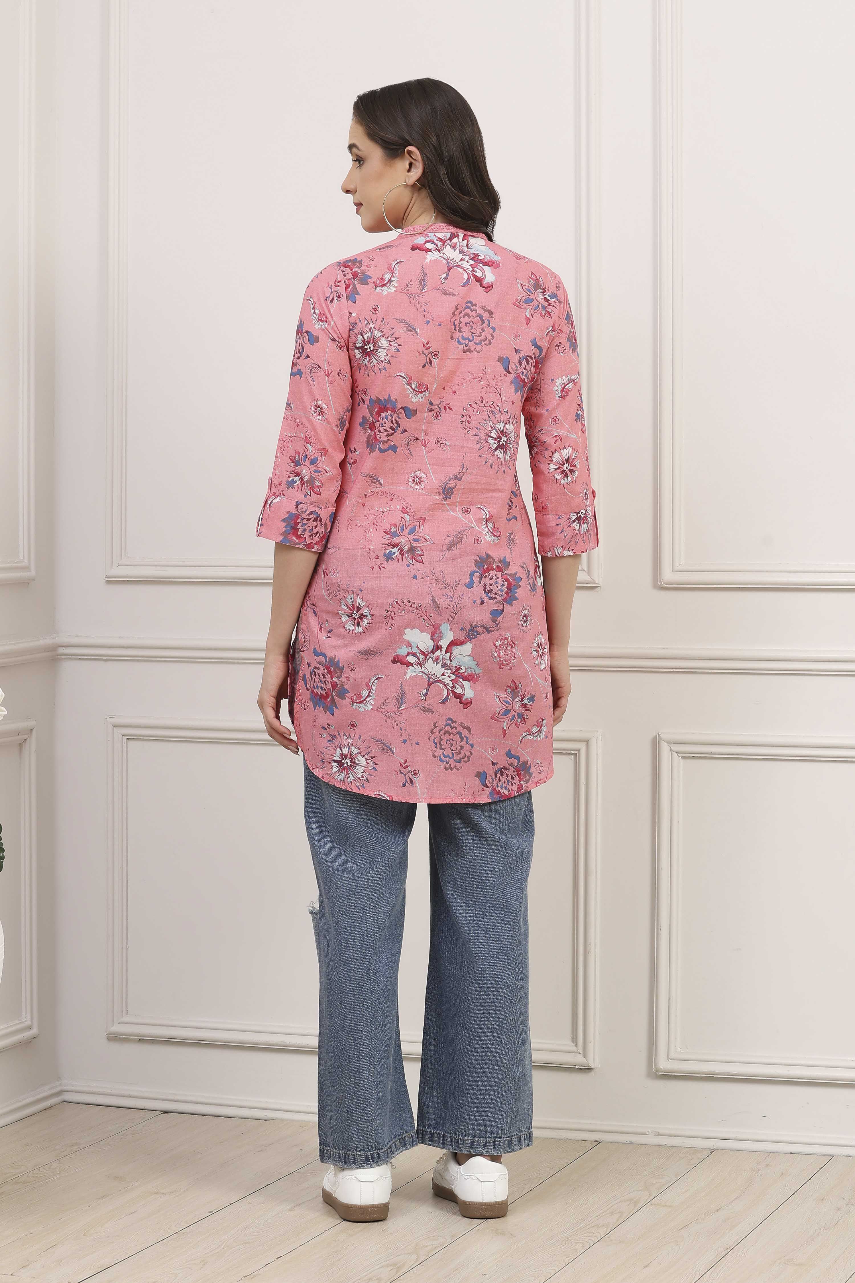 Pink Cotton Printed Straight Kurti image number 3