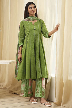 Green Cotton Yarn-Dyed Kalidar Suit Set image number 6