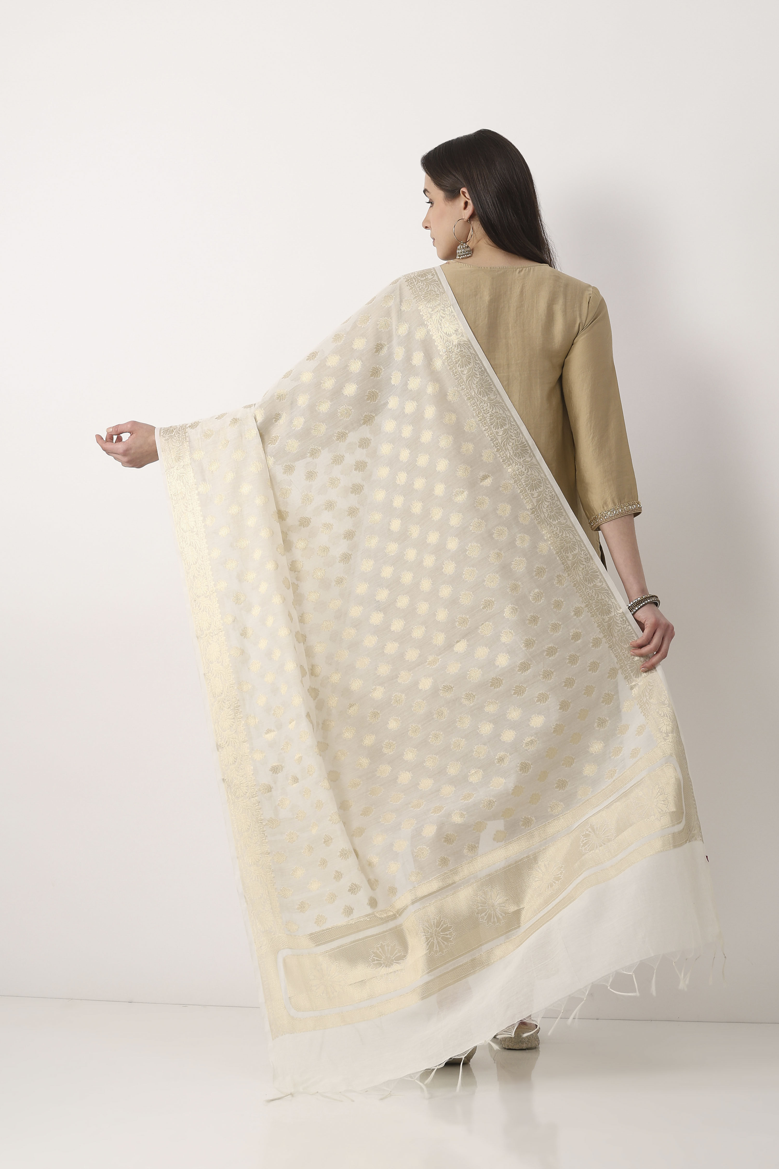 White Art Silk Dupatta image number 2