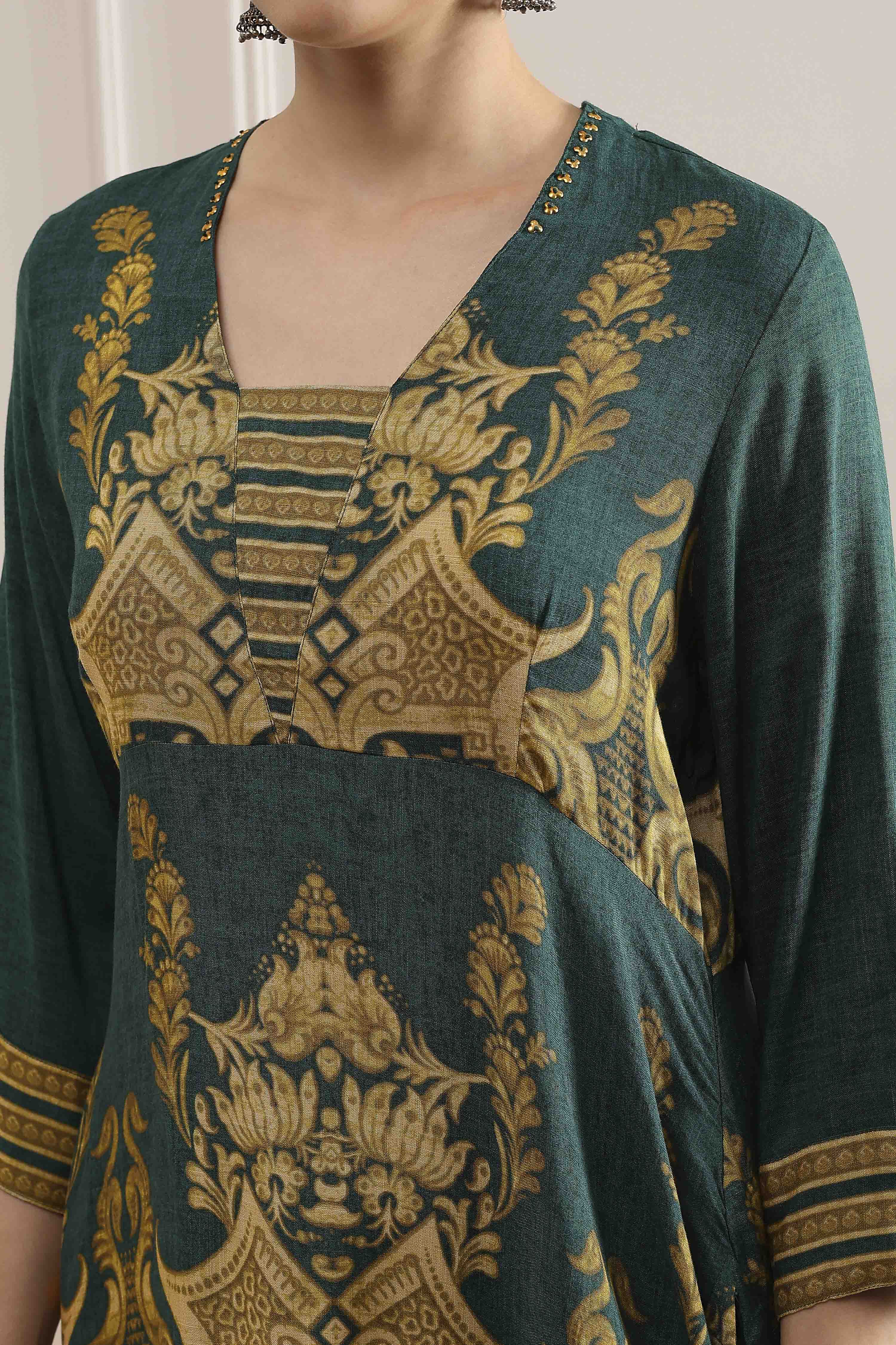 Green Printed Straight Sharara Suit Set image number 1